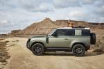 Land Rover Defender 90 D240 SE Adventure Pack 2020 года (WW)